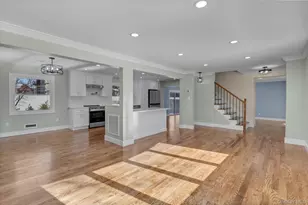 23 Catherwood Crescent, Melville, NY 11747 - Photo 8