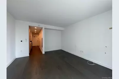 131-05 40 Road #18T, Flushing, NY 11354 - Photo 4