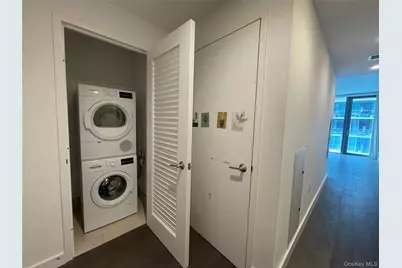 131-05 40 Road #18T, Flushing, NY 11354 - Photo 8