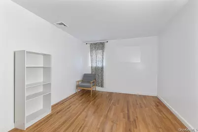 22 Hudson Place, Hempstead, NY 11550 - Photo 14