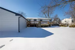 3103 Falcon Ave, Medford, NY 11763 - Photo 28