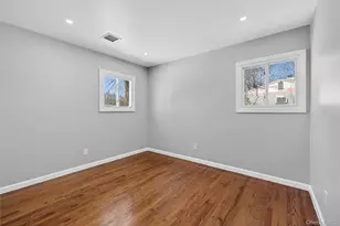 3103 Falcon Ave, Medford, NY 11763 - Photo 14