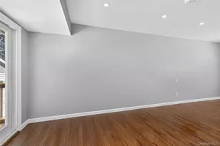 3103 Falcon Ave, Medford, NY 11763 - Photo 12