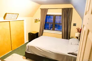 55-08 32nd Ave, Woodside, NY 11377 - Photo 18