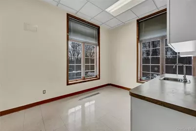 48 Route 6, Yorktown Heights, NY 10589 - Photo 18