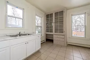 236 Mansion St, Poughkeepsie, NY 12601 - Photo 10