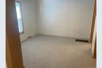 1661 Old Country Road #195, Riverhead, NY 11901 - Photo 16