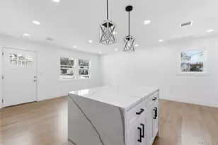 39 E Oakdale St, Bay Shore, NY 11706 - Photo 18