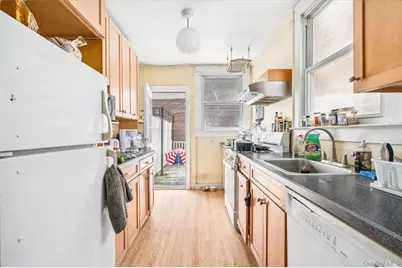 3805 Sedgwick Avenue, Bronx, NY 10463 - Photo 14