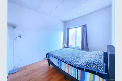 149-15 Barclay Avenue, Flushing, NY 11355 - Photo 16