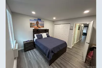 270 Lowndes Avenue #117G, Huntington Station, NY 11746 - Photo 4