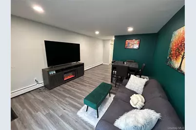 270 Lowndes Avenue #117G, Huntington Station, NY 11746 - Photo 1