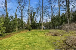 3 Tappen Dr, Melville, NY 11747 - Photo 32