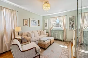 34 Glenbrook Rd, Hicksville, NY 11801 - Photo 18