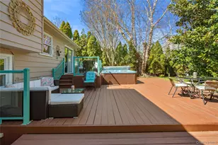 34 Glenbrook Rd, Hicksville, NY 11801 - Photo 24