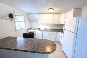 532 Park Ave, Centereach, NY 11720 - Photo 4