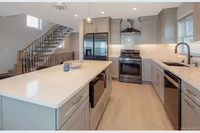 15A Oakhurst Road, Hampton Bays, NY 11946 - Photo 8