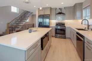 15A Oakhurst Rd, Hampton Bays, NY 11946 - Photo 8