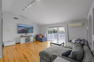 17 Brendella Ct, Wallkill, NY 12589 - Photo 8