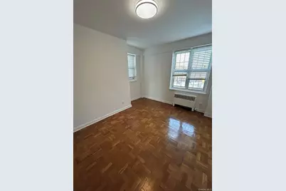 210 Pelham Road #5P, New Rochelle, NY 10805 - Photo 8