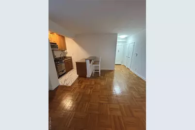 210 Pelham Road #5P, New Rochelle, NY 10805 - Photo 4