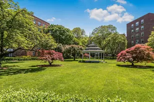 220 Pelham Rd, New Rochelle, NY 10805 - Photo 22