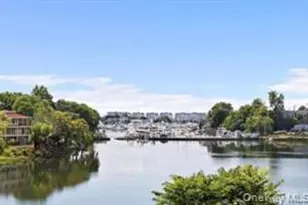 220 Pelham Rd, New Rochelle, NY 10805 - Photo 26