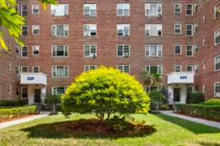 220 Pelham Rd, New Rochelle, NY 10805 - Photo 20