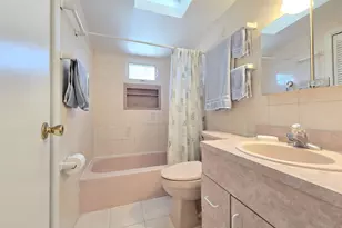 15 Mountain St, Ronkonkoma, NY 11779 - Photo 16