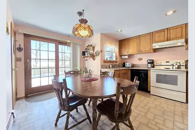 15 Mountain Street, Ronkonkoma, NY 11779 - Photo 10