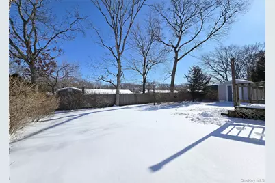 15 Mountain Street, Ronkonkoma, NY 11779 - Photo 20