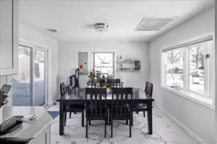 2 Violet Ln, Levittown, NY 11756 - Photo 14