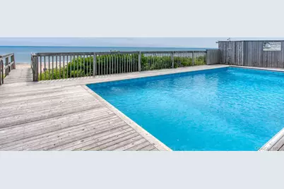 40 Dune Road, Hampton Bays, NY 11946 - Photo 16