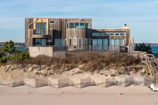 40 Dune Rd, Hampton Bays, NY 11946 - Photo 2