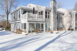 [Address not provided], Manorville, NY 11949 - Photo 28