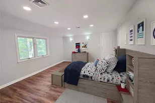 32 Valley Rd, Old Westbury, NY 11568 - Photo 30