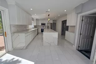 32 Valley Rd, Old Westbury, NY 11568 - Photo 46