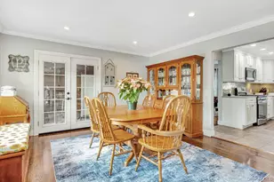 22 Wiggins St, Ronkonkoma, NY 11779 - Photo 4