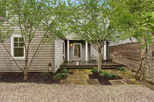 54 Gardiner Dr, Amagansett, NY 11930 - Photo 2