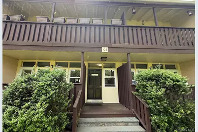 103 Wiltshire Road #D4, Scarsdale, NY 10583 - Photo 2