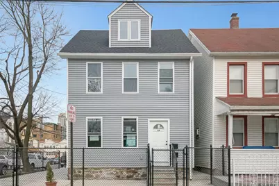 25 Walnut Street, New Rochelle, NY 10801 - Photo 1