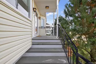 20 Albert Rd, Amityville, NY 11701 - Photo 4