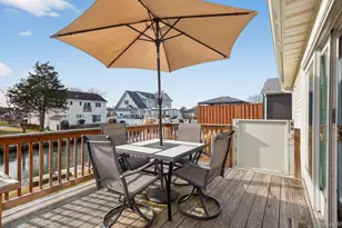 20 Albert Rd, Amityville, NY 11701 - Photo 32