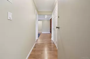 267 Country Club Ln, Pomona, NY 10970 - Photo 6