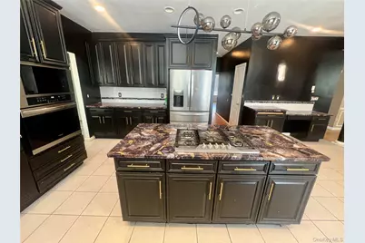 39 Independence Way, Miller Place, NY 11764 - Photo 18