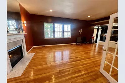 39 Independence Way, Miller Place, NY 11764 - Photo 14