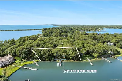 210 Redwood Road, Sag Harbor, NY 11963 - Photo 2