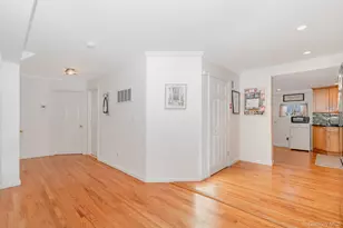 161 Division Ave, Massapequa, NY 11758 - Photo 8