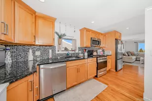 161 Division Ave, Massapequa, NY 11758 - Photo 10