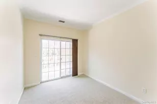 169 Spring Dr, East Meadow, NY 11554 - Photo 14